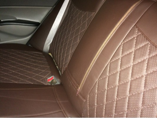 Авточехлы на Honda Civic 8 4D Авточехлы на Honda Civic 8 4D